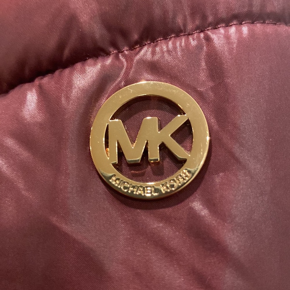 Michael Kors Children’s Winter Coat perfect Condition - Picture 3 of 6